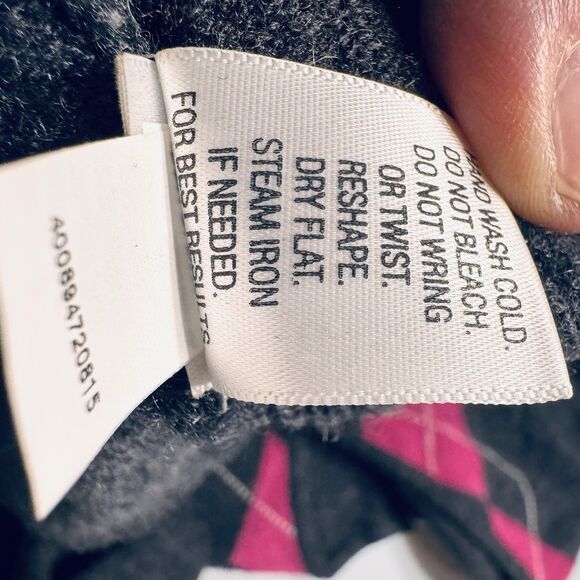 Apt 9. gray pink argyle 100% Cashmere V-neck pullover sweater ladies Small *flaw - Picture 6 of 8